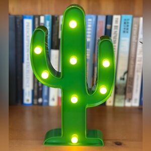Green Saguaro Cactus LED Light